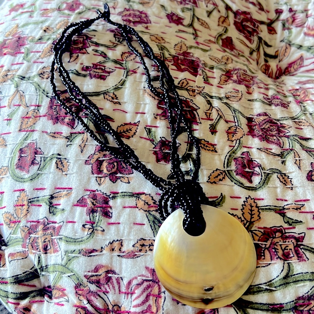 Black seed bead & shell necklace